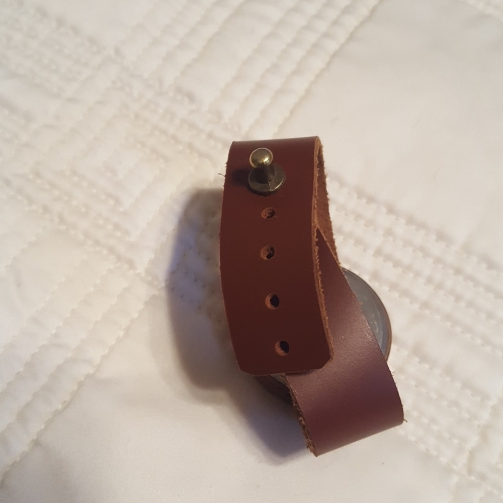 Watch - Picture 3 of 5